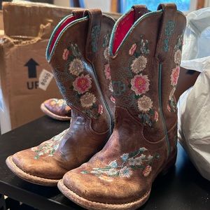 Macie Bean Cowboy Boots Floral Girls Size 7